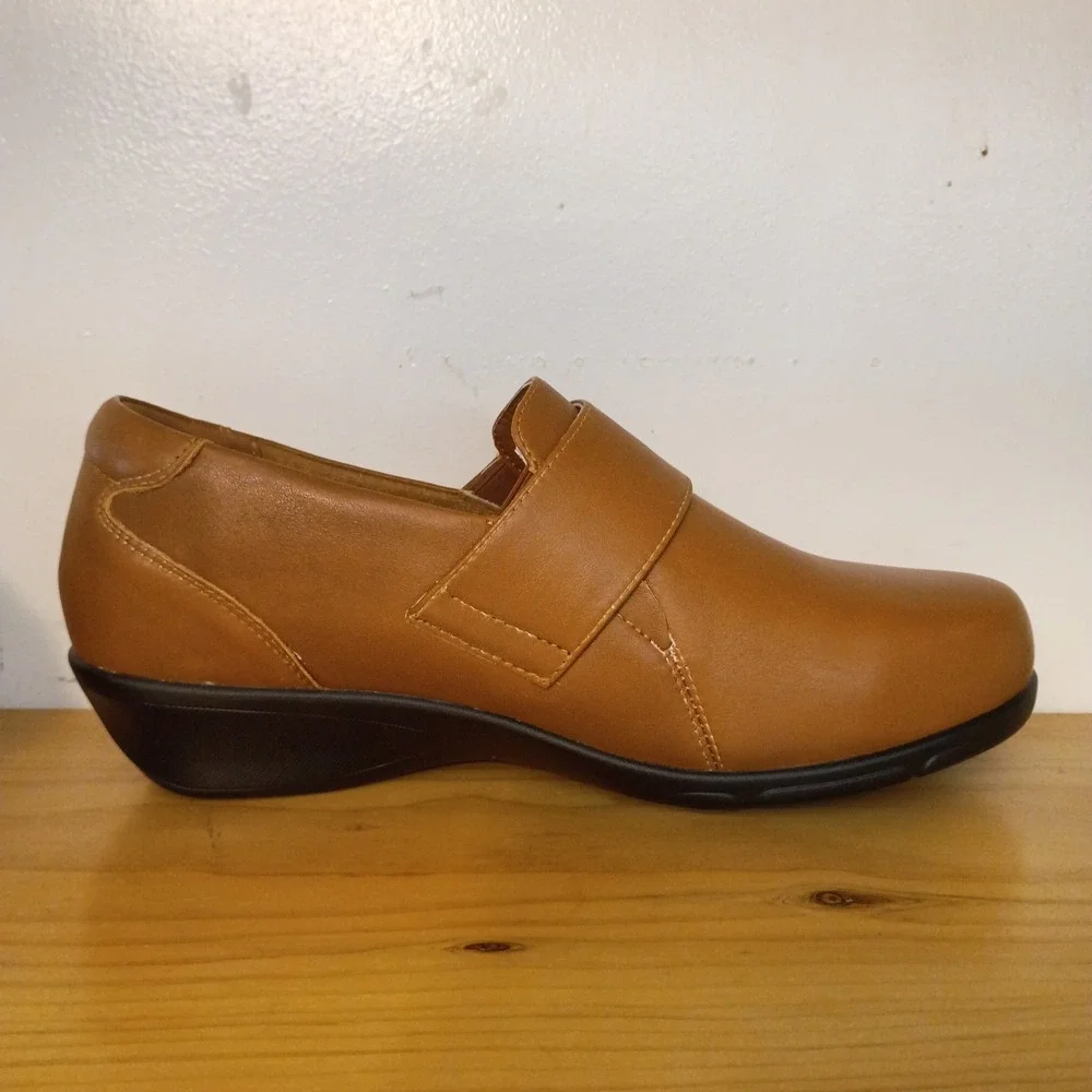 Propet Wallis Brown Leather Loafers Flats Shoes Women's Size 12 EE Comfort